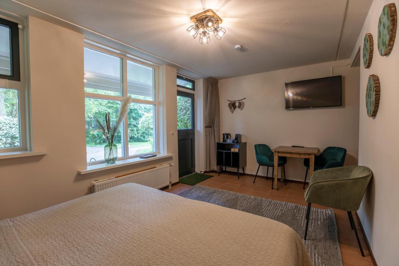 Hotel Bed & Bos De 14 Sterren à Den Burg Extérieur photo