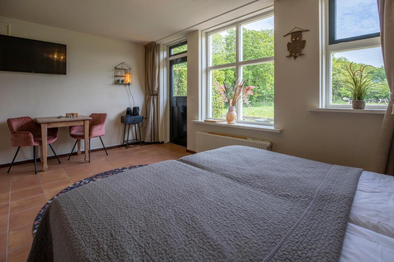 Hotel Bed & Bos De 14 Sterren à Den Burg Extérieur photo